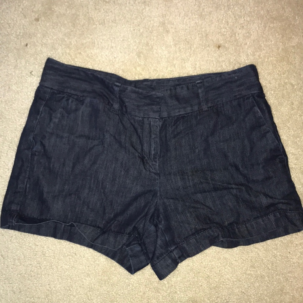 Ann Taylor Jean Shorts s:6✨